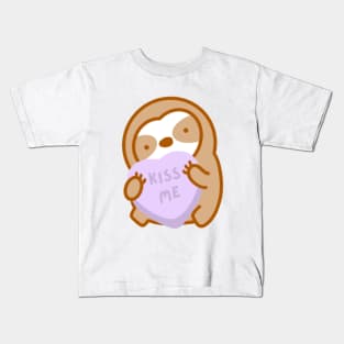 Cute Valentine Kiss Me Candy Heart Sloth Kids T-Shirt